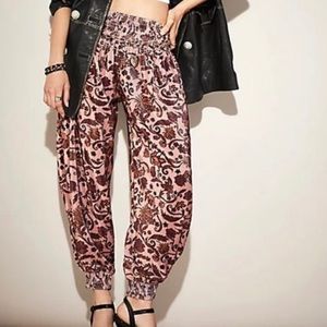 Free people Marla Velvet Pants - NWOT